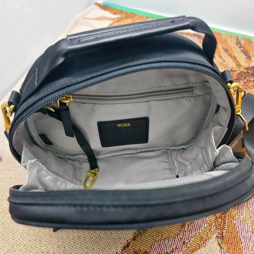 TUMI Voyageur Women’s Crossbody Bag - Picture 6 of 7